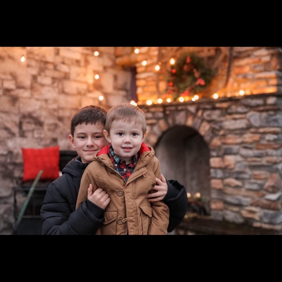 Meet your Posher, Leah - Picture 4 of 6